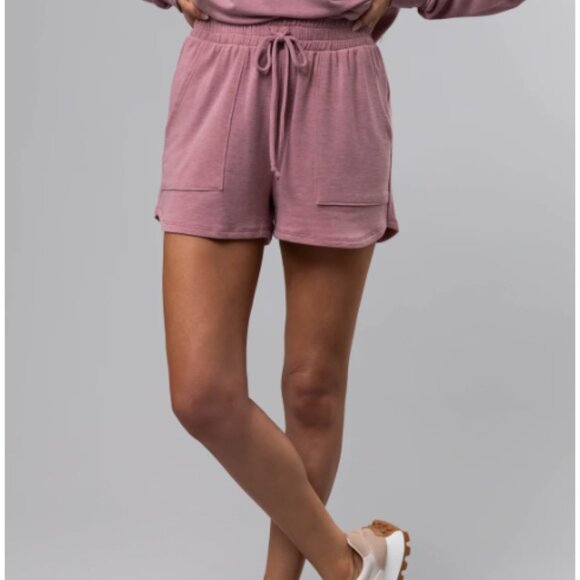 Plush 2 Piece Sleep Set NWT - Picture 13 of 14